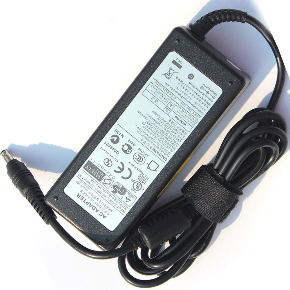 90W Samsung A13-090P3A Adapter