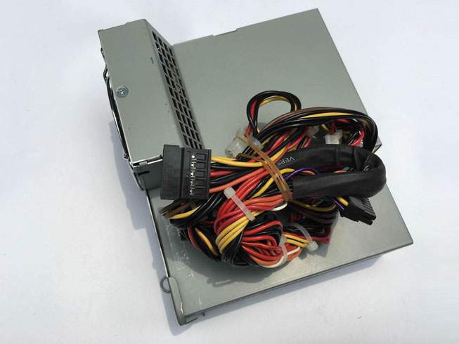  Adaptateur pour HP Compaq DC7600 SFF Power Supply 240W - 381024-001 